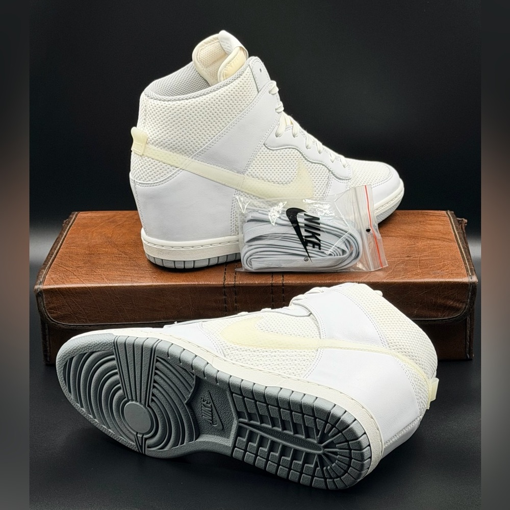 Nike Wmns Dunk Wedge Sky Hi Essential 'Sail' - Rare - Picture 14 of 15